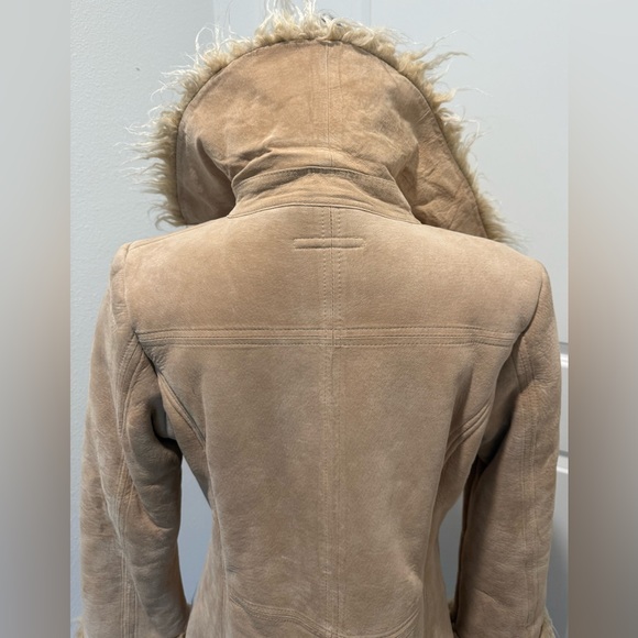 Vintage H&M Women's Tan Suede Leather Long Coat with Shaggy Furry Trim - Picture 10 of 17